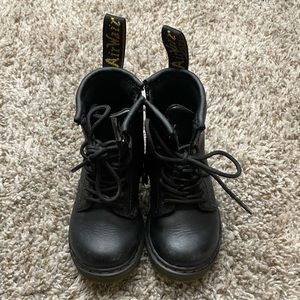 Dr. Martens Kids' Zavala Lace Up Boot Toddler | Black